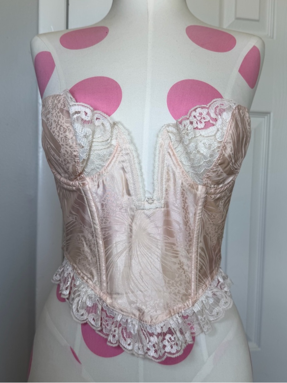 Vintage Victoria's Secret Blush Pink Lace Satin Bustier
